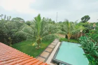 Simply Homy Villa Prambanan ( 6 Br & Private Swimming Pool )) - 2-Star