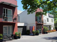 City Centre Motel Hotels near Phillipstown