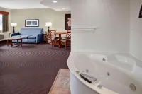 AmericInn by Wyndham Chanhassen - motel