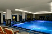 Xanadu Island - Luxury