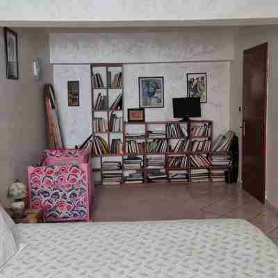 Grand Appartement Paisible, 3 Chambres, vue sur Jardin, Central à Rabat Rooms