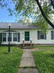 Countryside 3-Bedroom Home with Pond near I57/R148 & Lake of Egypt - 3-Star