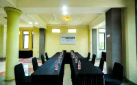 Tripletree Novon Family Hotel