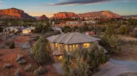 Luxe Sedona Retreat, Grand Views, Expansive Property on 1+ Acre Lot - Boutique