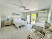 SC3 11th in Kcb. Old Charm 2-2 Private Pool&Dock, Tikis, Outdoor Bar & Grilled. - breakfast