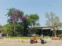 Tone Condorent Hotel