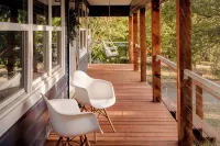 Snake Creek Lake Retreat at Woodhaven Cabin