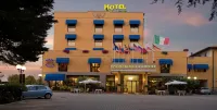 Valdenza Hotel - Family