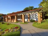 Hotel São Sebastião da Praia Отели рядом с достопримечательностью «Кампече»