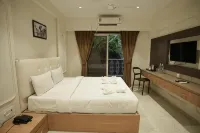 The Grand Leela Resort - balcony