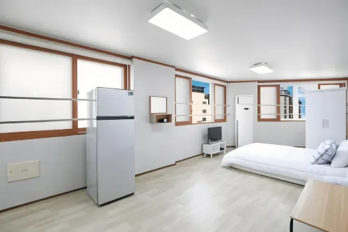 Busan Go House Pension - Pensions