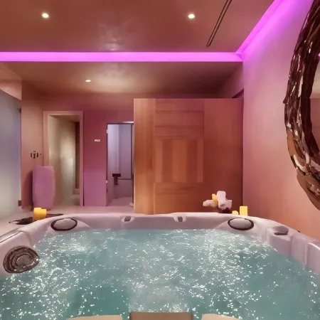 Leon's Place Hotel