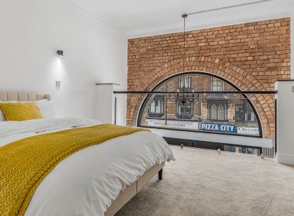 Luxury Apartment Jewellery Quarter Birmingham AP 1