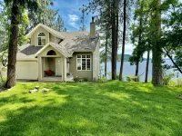 Beautiful Lakefront Retreat in Carlin Bay - Jacuzzi