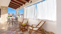 Spend amazing holidays with family, kids and friends in Villa Verandah ! ! ! - Villaer