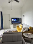 Charming 1-bedroom apartment in vibrant St Thomas with WiFi - 2 Sao