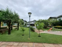 Casa em Condomínio Fechado Com Sauna e Piscina - 2-Star