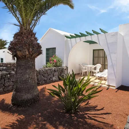 Apartamentos LIVVO Las Gaviotas
