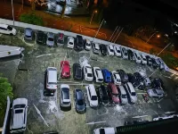 Greens Hotel & Suites - parking