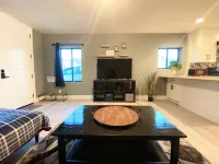 Modern Urban Oasis Conveniently Located near Downtown Phoenix. Hotels in Estrella