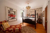 Historic Downtown Loft Apartment - 3-Star