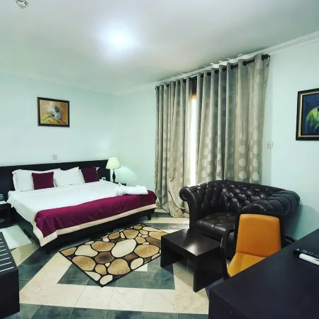Vertus Hotel and Suites