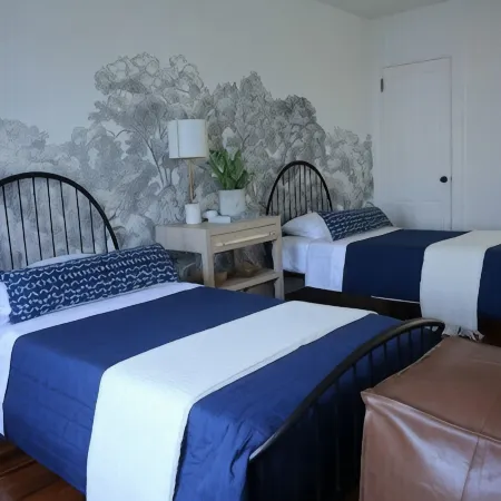 Beautiful 4bd, 2.5ba Lancaster Center City Townhome