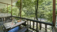 Yangsan Cheongnim Oak Valley Pension - เพนชั่น