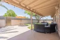 Charming 4-bedroom house, family and pet friendly, in desirable east Tucson! - 방갈로