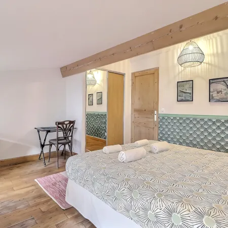 Superb apartment ideally located in the city center with Clim (6 pers, 80m² )