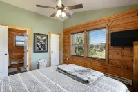 Mountain Cabin Retreat Newly Renovated