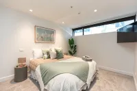 Designer Seaview Chic accommodation for the discerning traveler - Pools