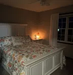 Charming 3-bedroom townhome with WiFi, AC in adorable Cashton - 3-Star