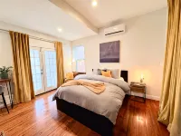 Gorgeous Studio Apt. In Historic Chapel w/ Parking - Condos