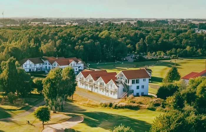 Lydinge Resort