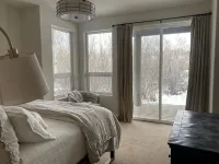 Remodeled Four Bedroom Elkhorn Condo with Open Space Mountain Views - Wifi