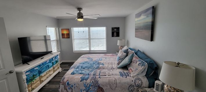 Dalton's sand and surf oceanfront 2-bedroom condo in enchanting Ormond Beach Ξενοδοχεία στην πόλη Ormond Beach
