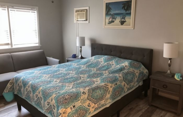 Top Brigantine Location! Modern Home. Walk to Beach, Eateries. Dogs Welcome.