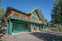Stunning Views & Starry Skies Deck & BBQ - 4-Star