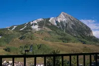 3br townhouse with stunning views, garage, hot tub, sauna and stocked kitchen - 3-Sterne