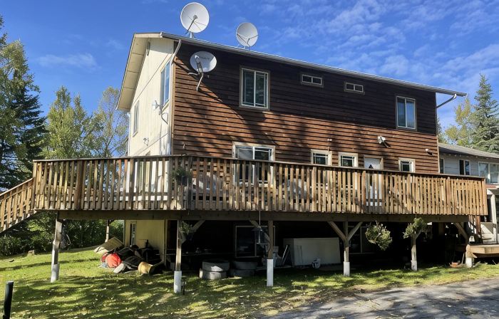 The Moose Is Inn -Large Group Retreat
