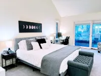 Luxury Designer Home, Dome and Top amenities - 3-Star