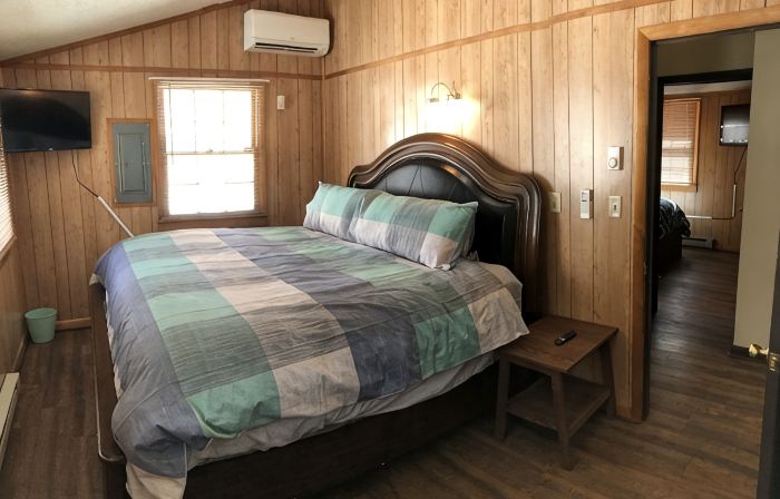 Lake House w/ Pool and King Bed, Fishing - Dogs OK