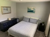 🌟 🥂 Medford’s BEST 📣 🌟 💕Clean, Modern, Private💕 - 3 stjerner