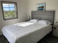 NEW Two bedroom two story home just outside of Calumet - WiFi