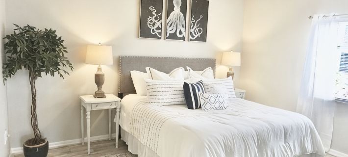 • The Coastal Haven • Walk To Beach! • REMODELED • Hotels in Jupiter