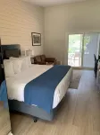 The Lodge at Chalk Hill - 2-Star