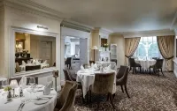 Brandshatch Place Hotel & Spa - Pools