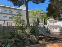 Apartamentos Don Juan - Kitchens