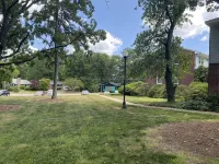 Comfortable and Quiet Condo near the Village and NC State - balkon